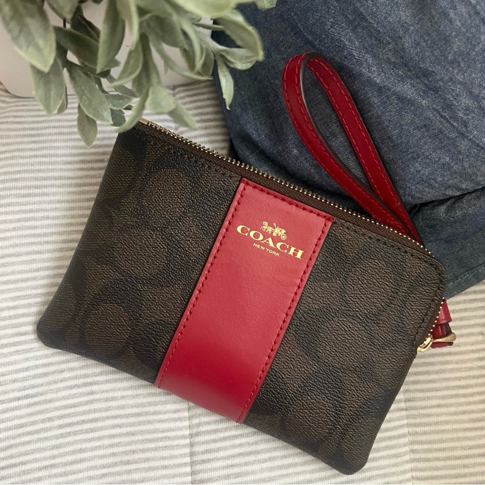 Coach wristlet wallet coin purse